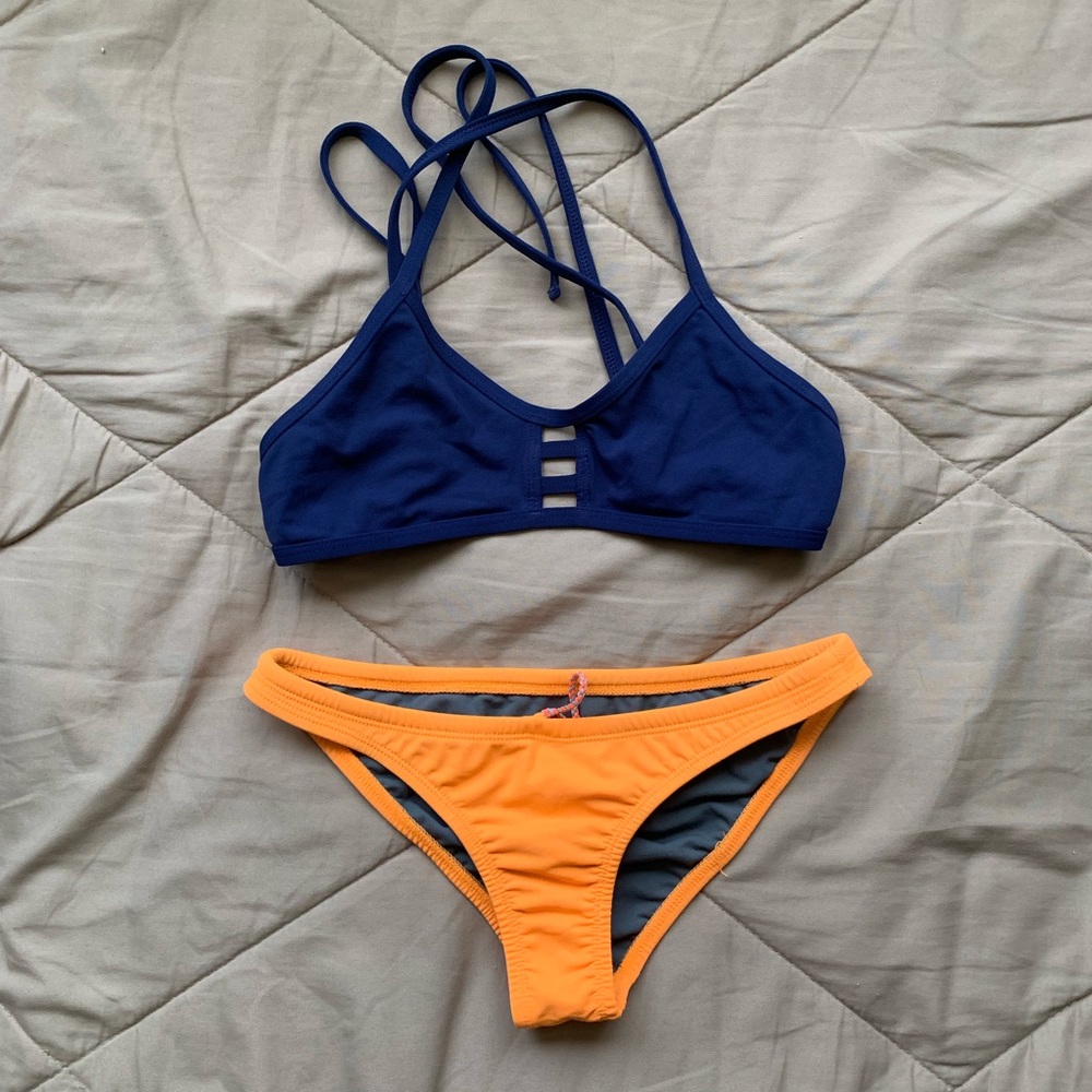 JOLYN Bikini set